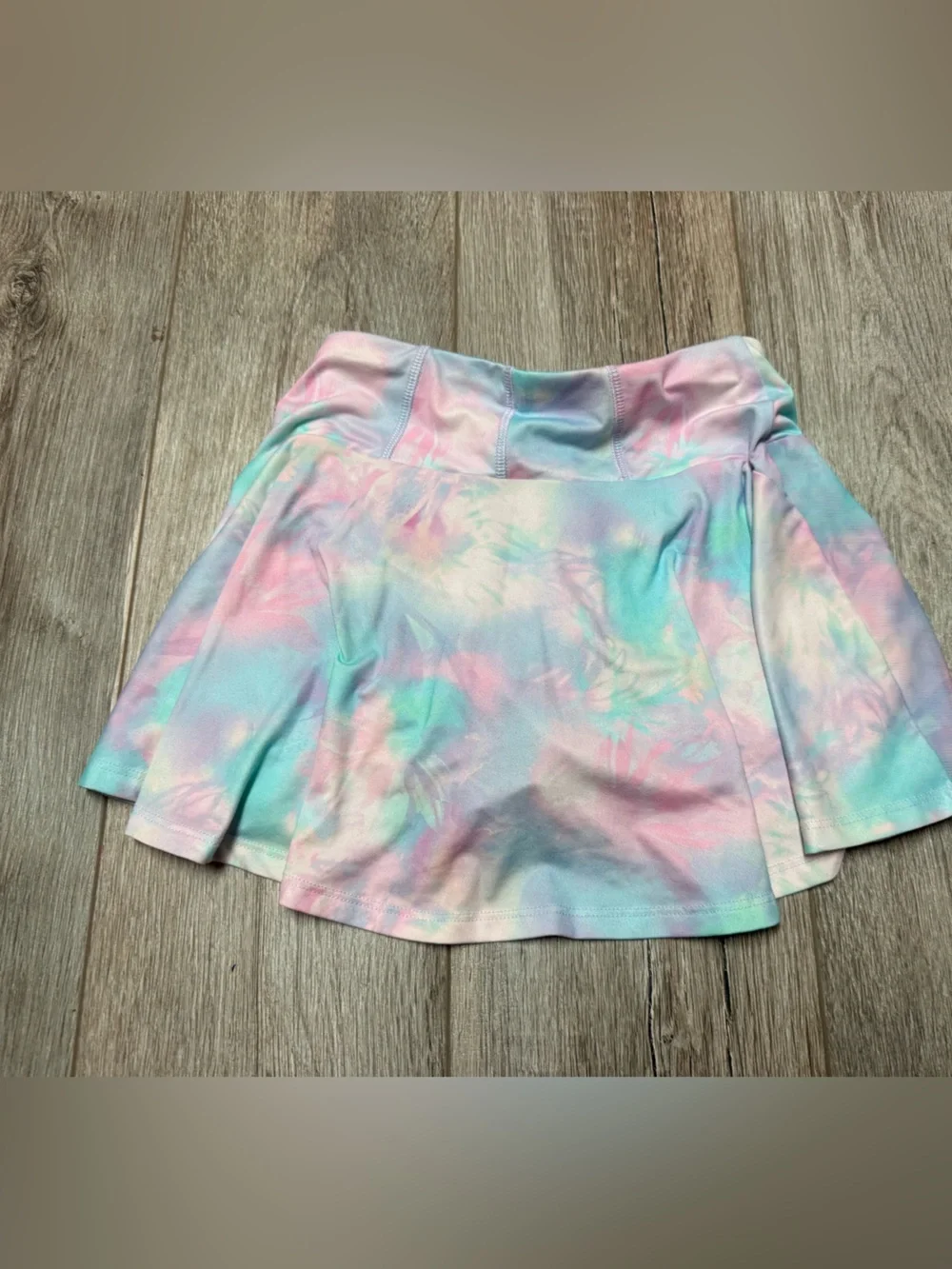 All In Motion Tie-Dye Ruffle Skort 👧🏻